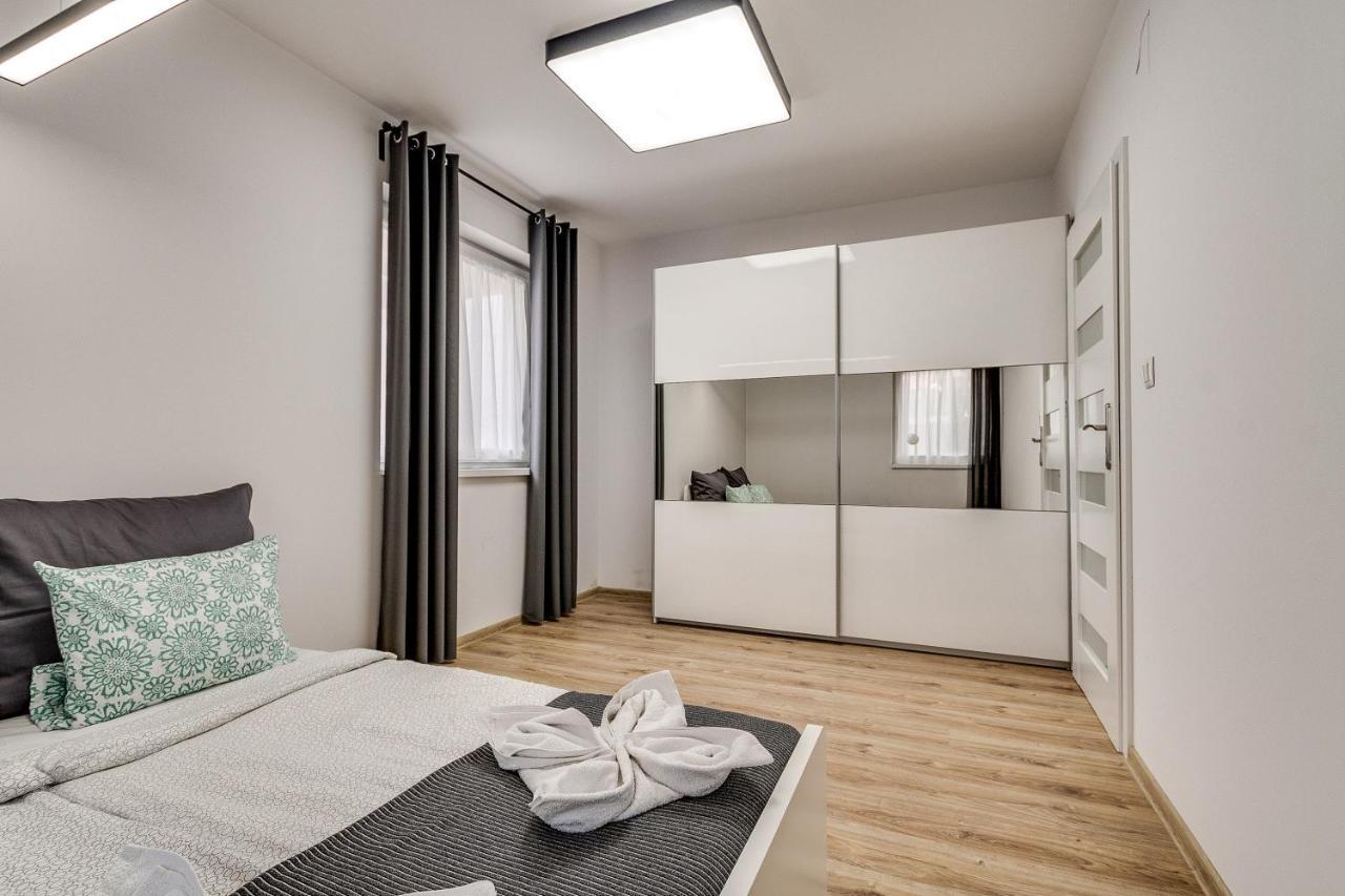 Zielone Apartamenty Katowice คอร์ซุฟ ภายนอก รูปภาพ