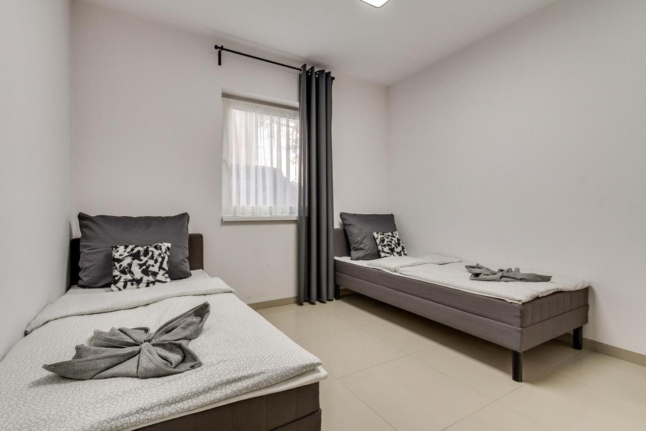 Zielone Apartamenty Katowice คอร์ซุฟ ภายนอก รูปภาพ