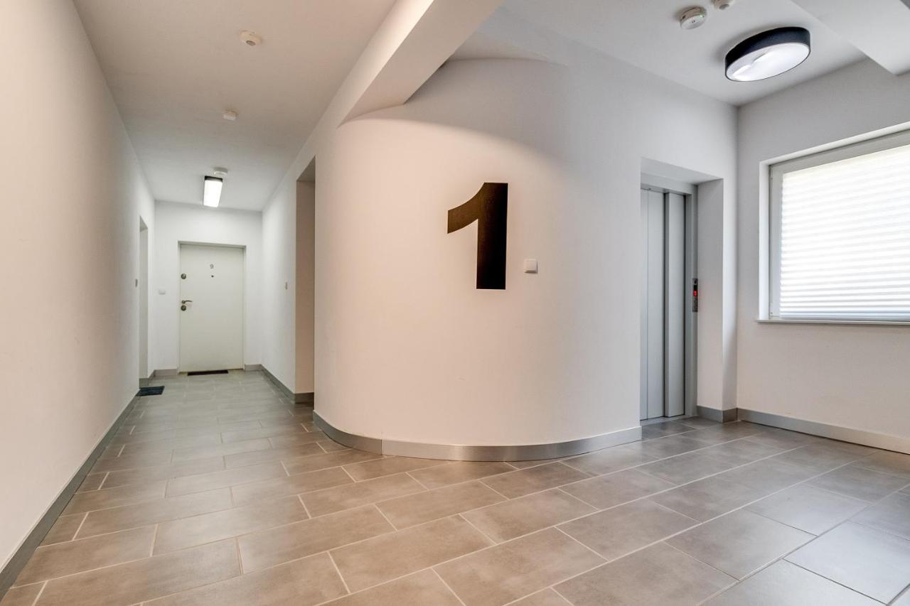 Zielone Apartamenty Katowice คอร์ซุฟ ภายนอก รูปภาพ