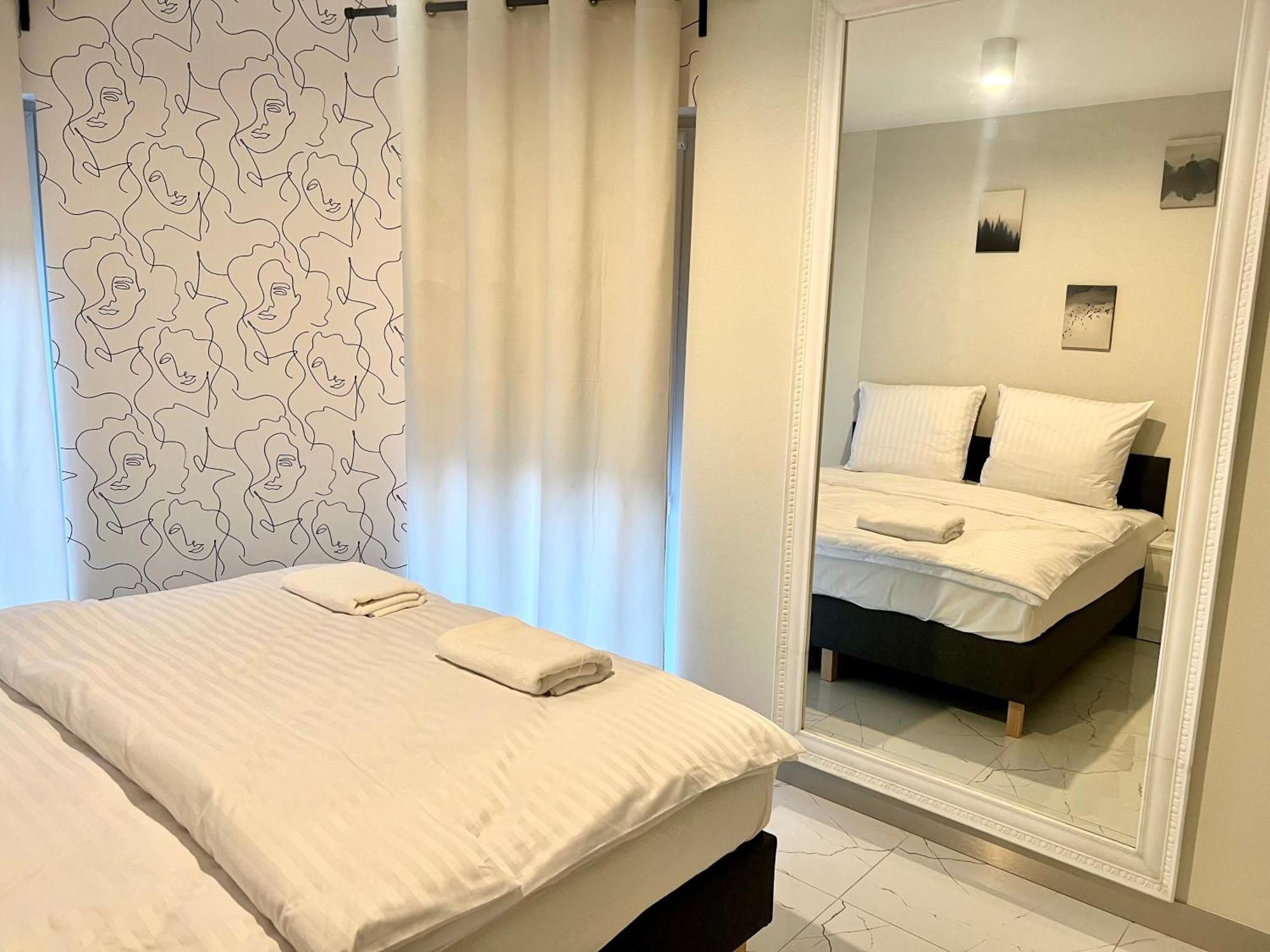 Zielone Apartamenty Katowice คอร์ซุฟ ห้อง รูปภาพ