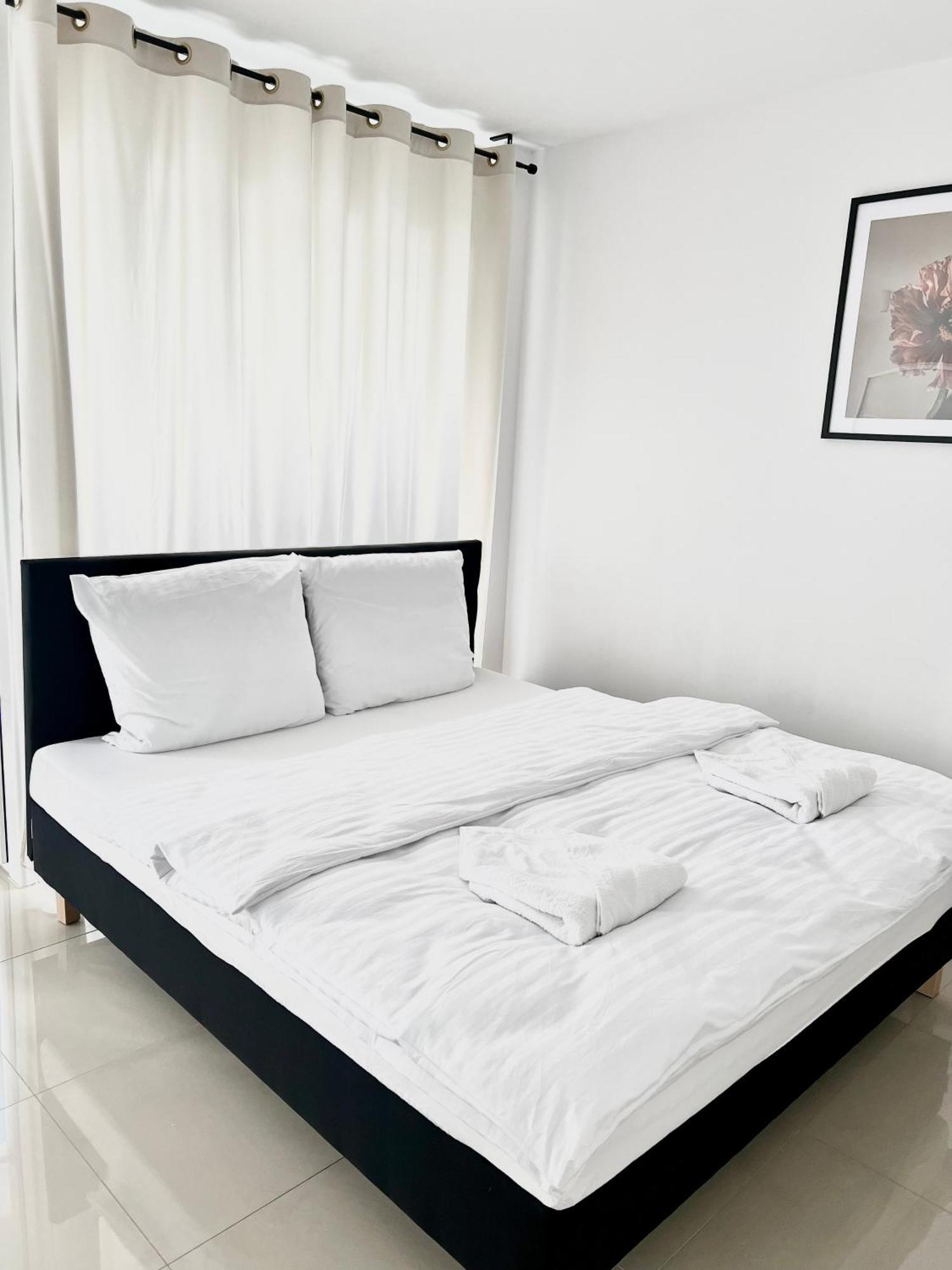 Zielone Apartamenty Katowice คอร์ซุฟ ห้อง รูปภาพ