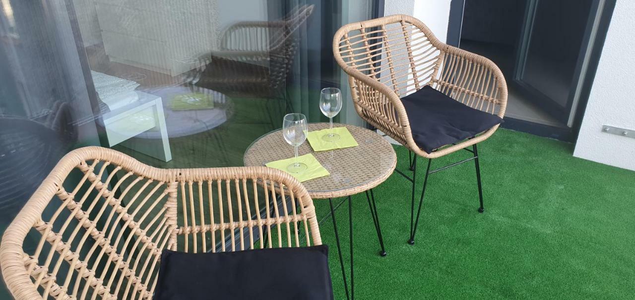 Zielone Apartamenty Katowice คอร์ซุฟ ภายนอก รูปภาพ